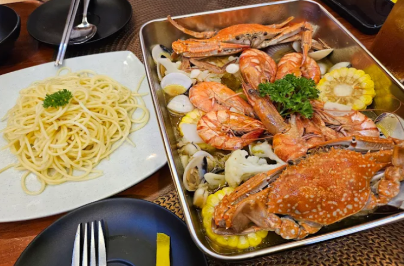 골프 후 입맛 되살리는 푸꾸옥해산물맛집 리스트 대표이미지